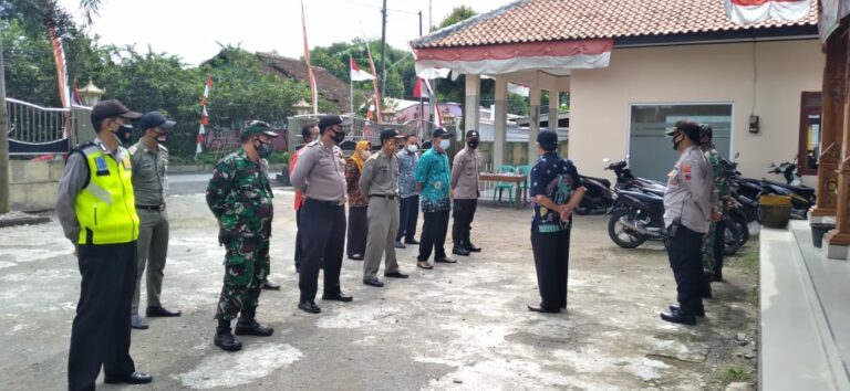 OPERASI PENERTIBAN PEMAKAIAN MASKER DI DESA MIPIRAN